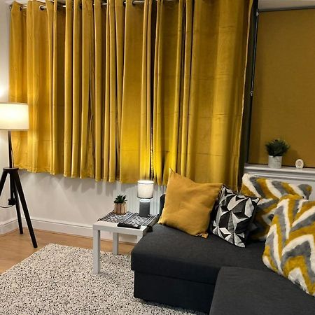 דירות ברקינג Modern And Stylish 1Bed Flat מראה חיצוני תמונה